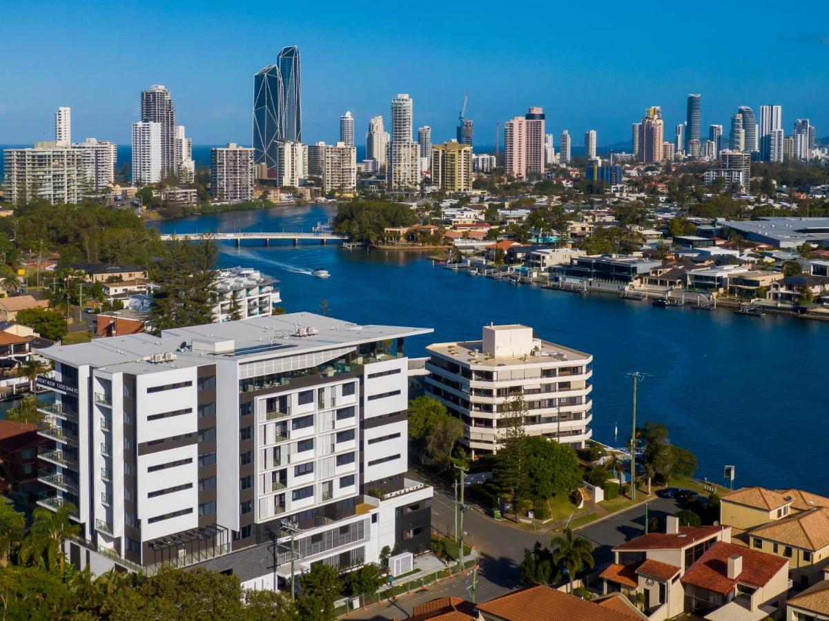 Peninsular Gold Coast Aparthotel Exterior photo